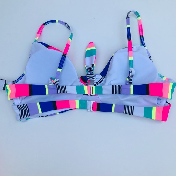 No Boundaries Multi Color Striped Bikini Top - Picture 2 of 3